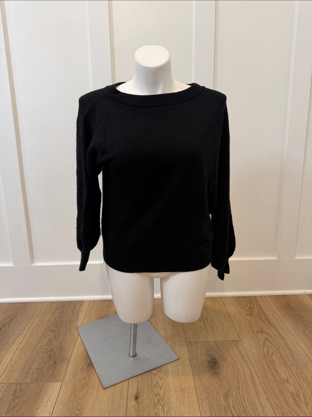 Michael Kors Crew Neck Wool Blend Black Sweater Size Small